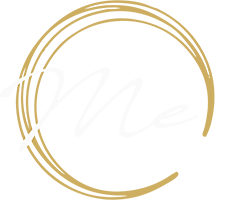 Me Nails & Spa 